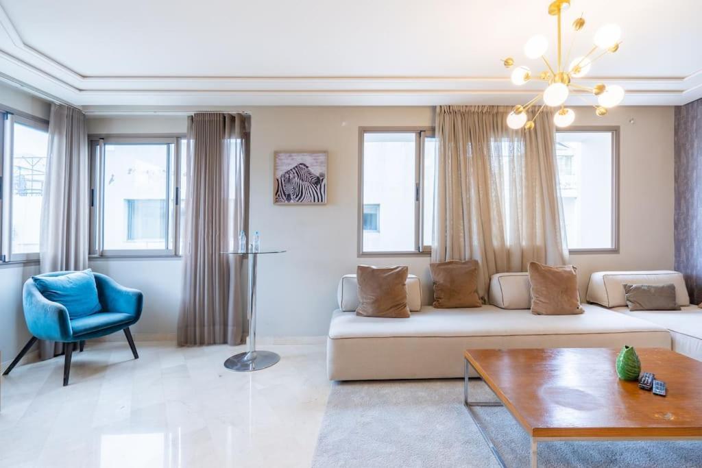 #56 Maarif Racine Urban Massira Near Twin Center Apartment Casablanca Exterior photo