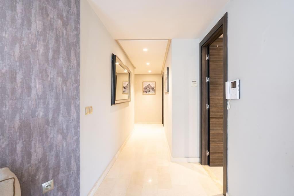 #56 Maarif Racine Urban Massira Near Twin Center Apartment Casablanca Exterior photo